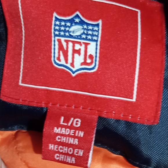 Vintage NFL's Chicago Bears Hooded Jacket Men's Size Large - Picture 6 of 6